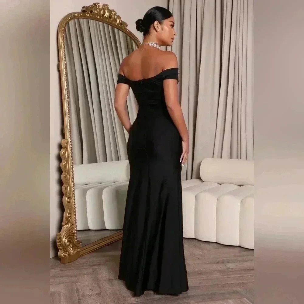 Fashion Nova Romantic Nights Maxi dress- Nwt size Large - Picture 2 of 6